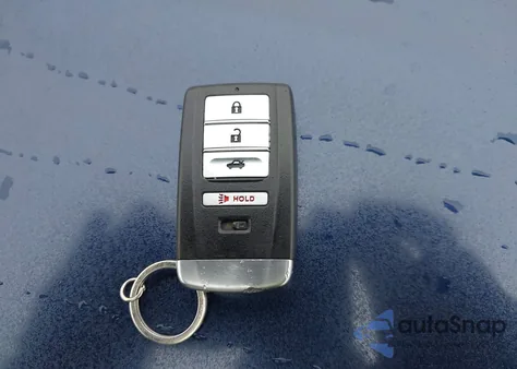 2017 Acura Tlx из США, поврежденный, VIN 19UUB1F31HA001572